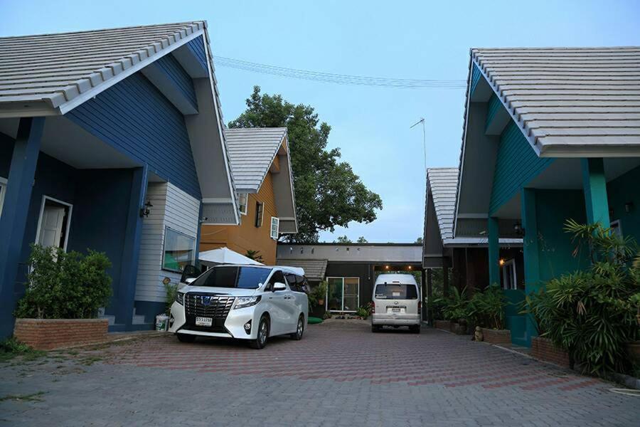 Baan Bon Resort Bang Tabun Phetchaburi Exterior foto