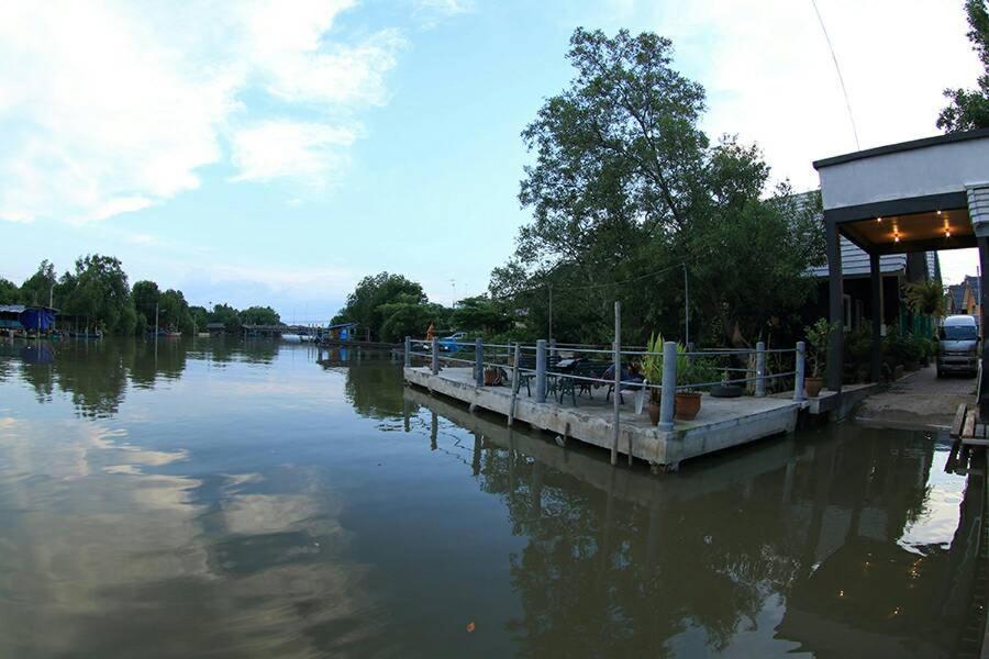Baan Bon Resort Bang Tabun Phetchaburi Exterior foto